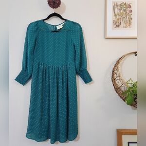 Anthropologie Maeve Swiss Dot Long Sleeve Pleated Green Midi Dress. Size 00P
